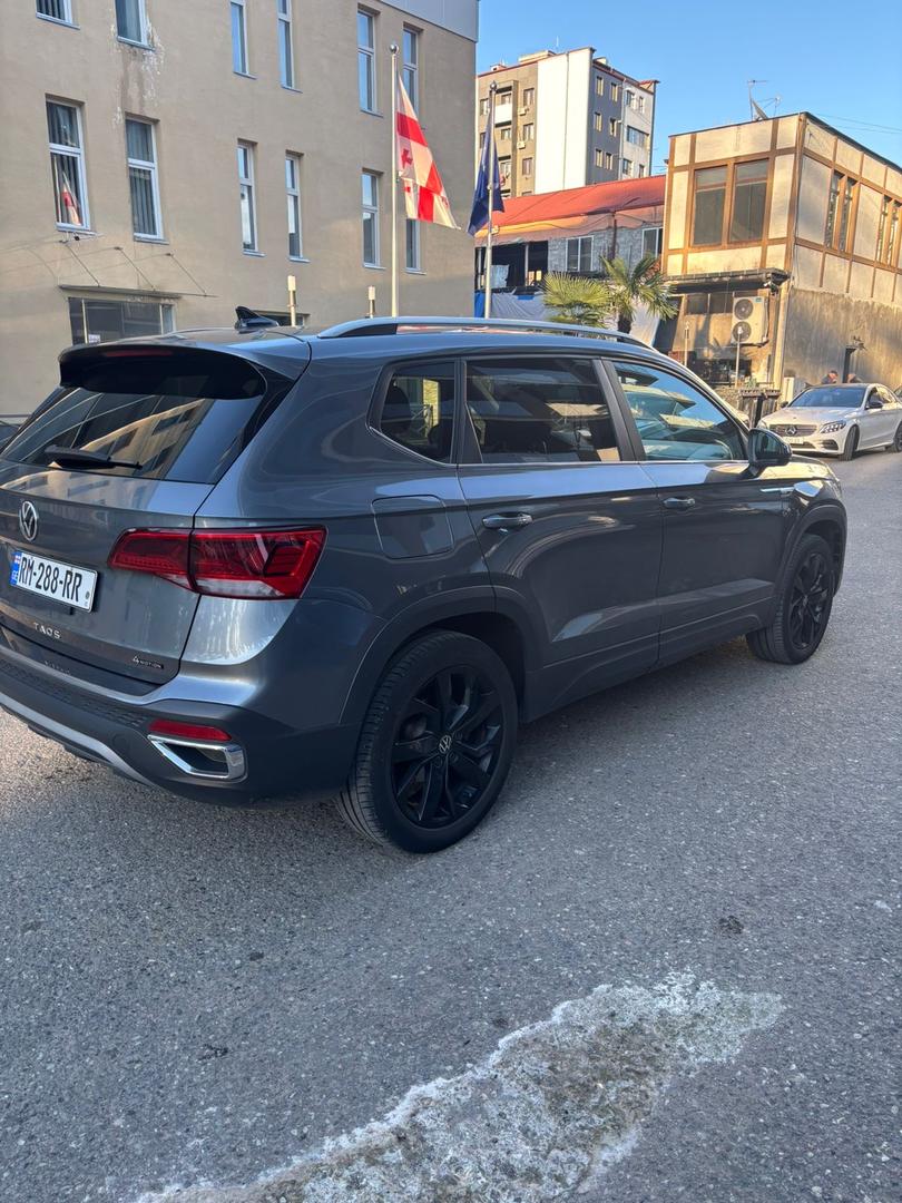 Volkswagen Taos 2022 — photo 2