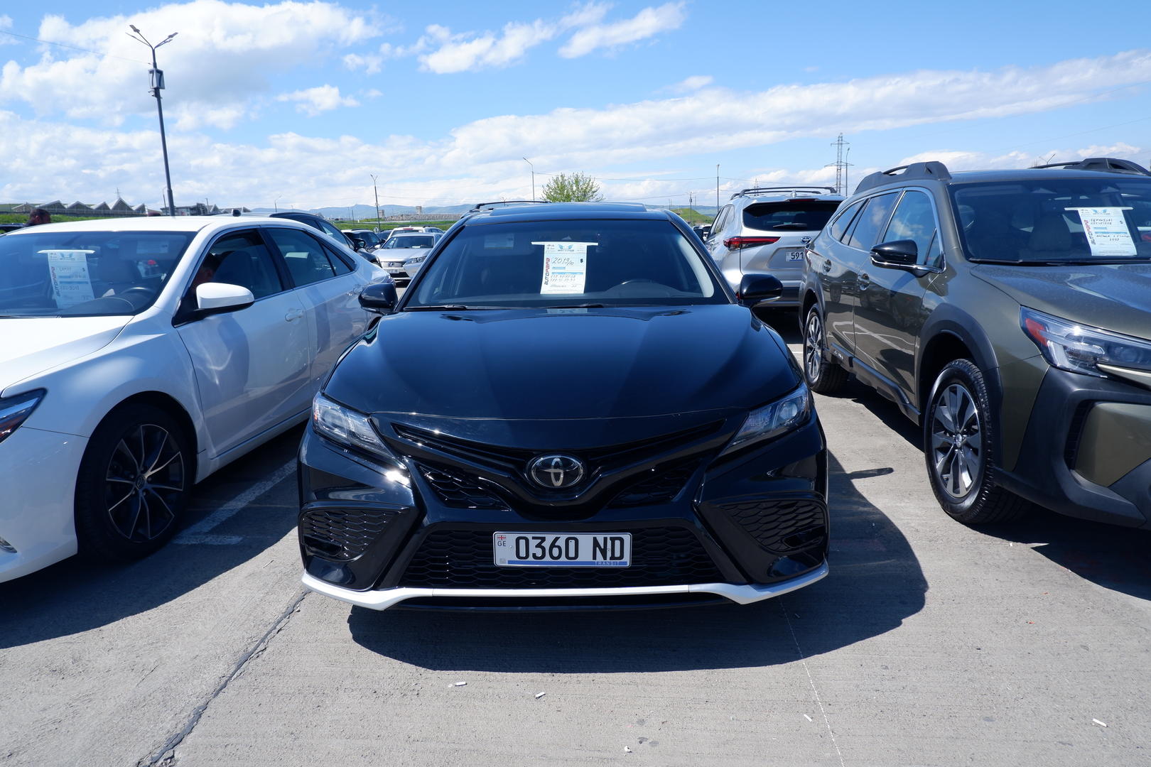 Toyota Camry 2019 — photo 2