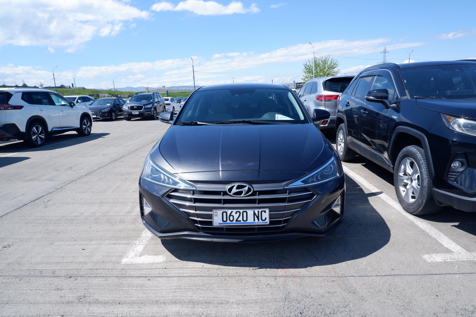 Hyundai Elantra 2020 — photo 2