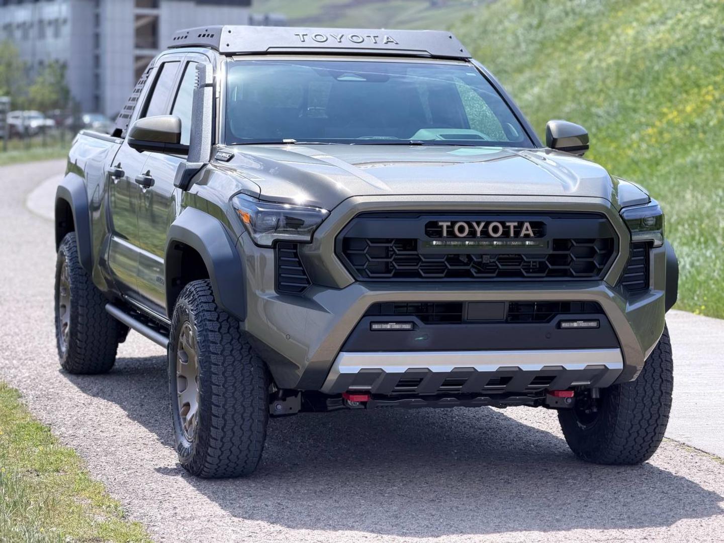 Toyota Tacoma 2025 — photo 2