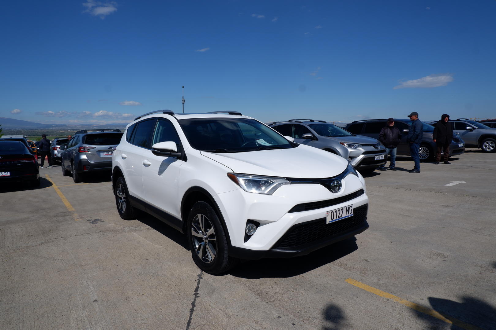 Toyota RAV4 2015 — photo 2