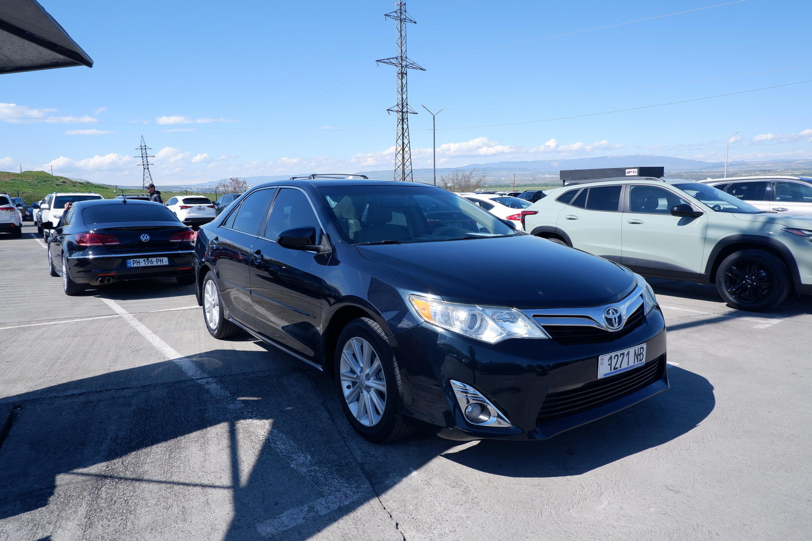 Toyota Camry 2013 — photo 2