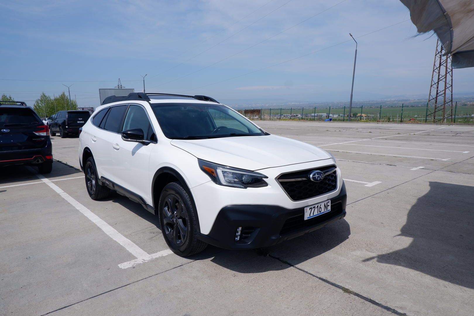 Subaru Outback 2021 — photo 2