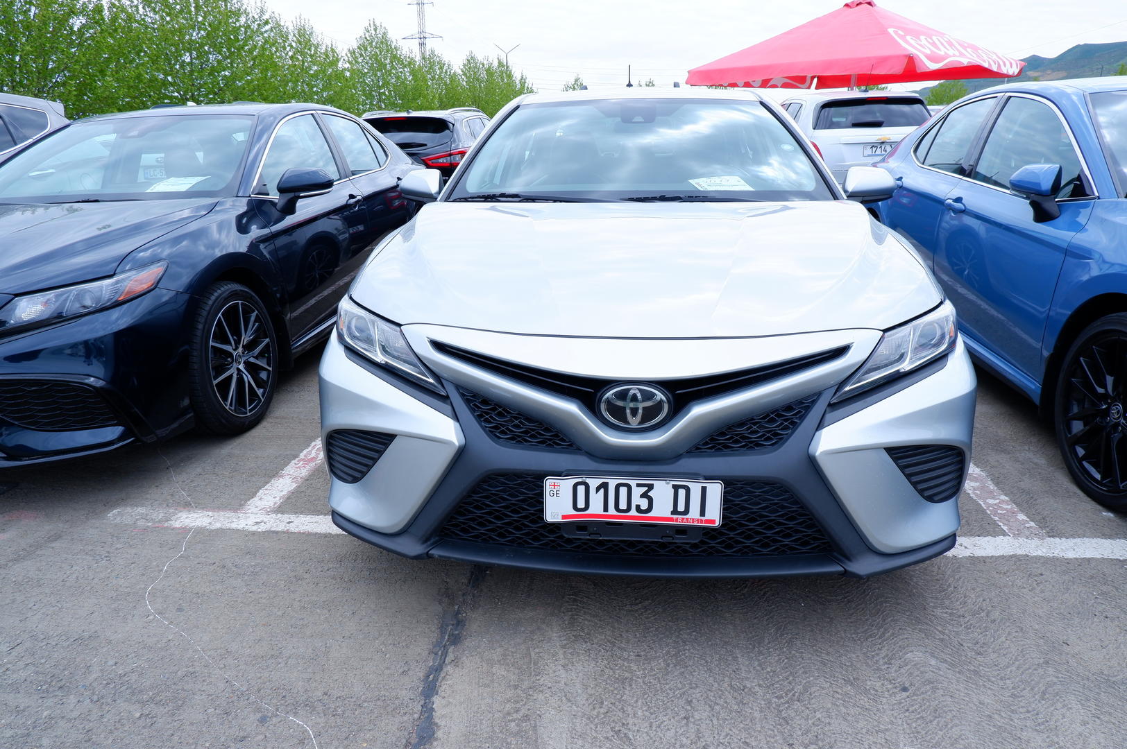 Toyota Camry 2019 — photo 2