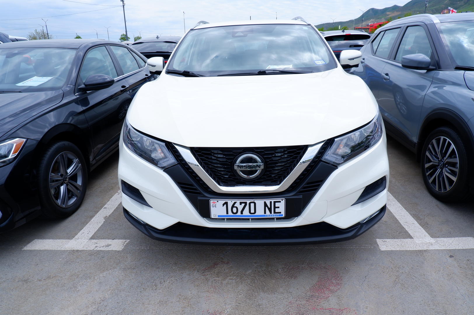 Nissan Rogue 2022 — photo 2