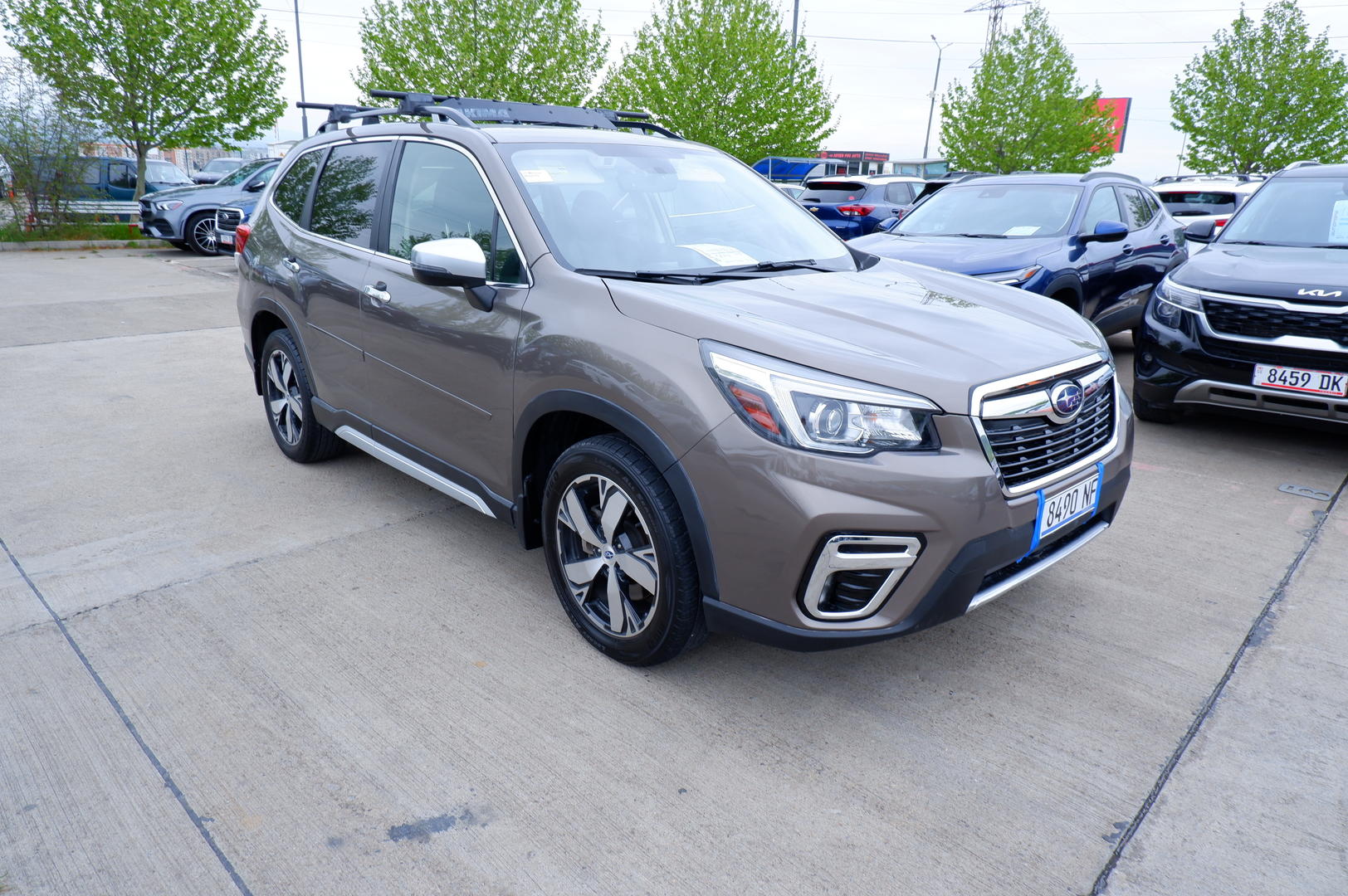 Subaru Forester 2018 — photo 2