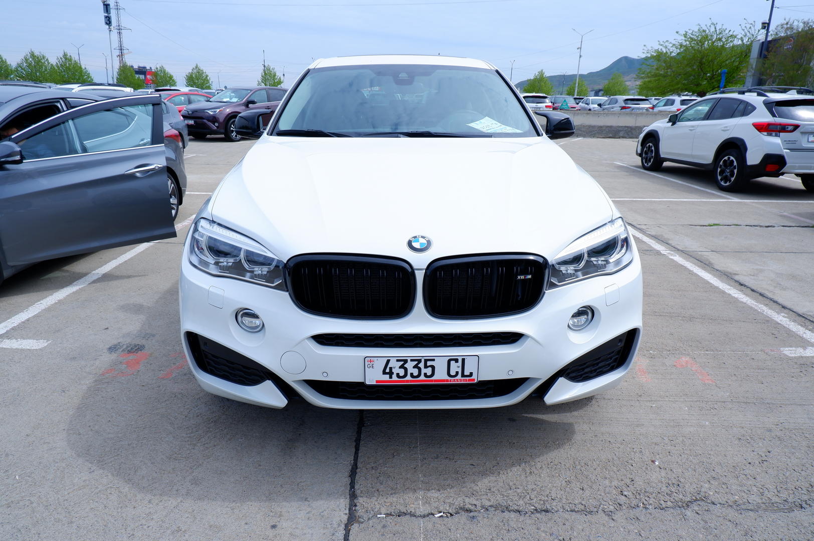 BMW X6 2019 — photo 2