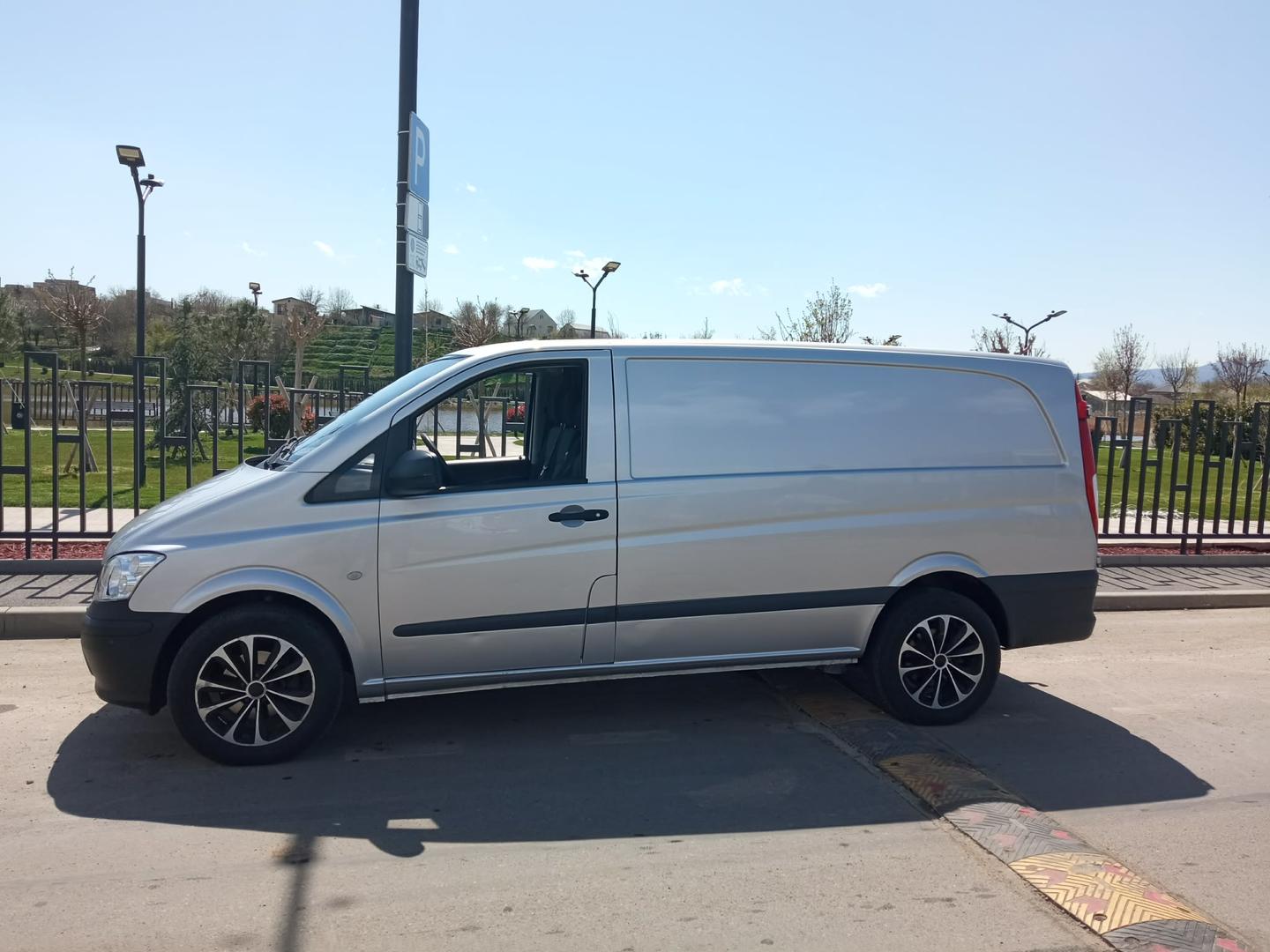 Mercedes-Benz Vito 2014 — photo 2