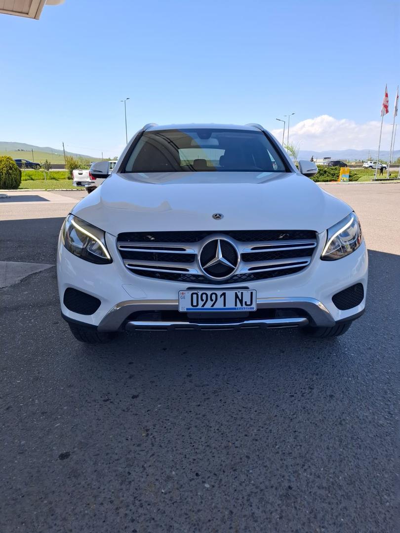 Mercedes-Benz GLC 300 2019 — photo 2