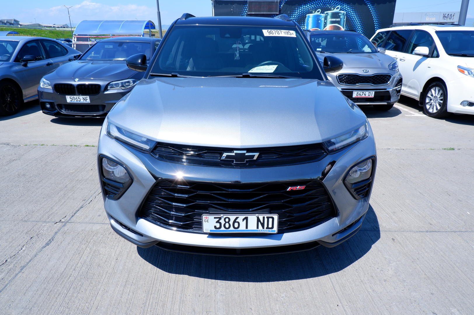 Chevrolet Trailblazer 2023 — photo 2