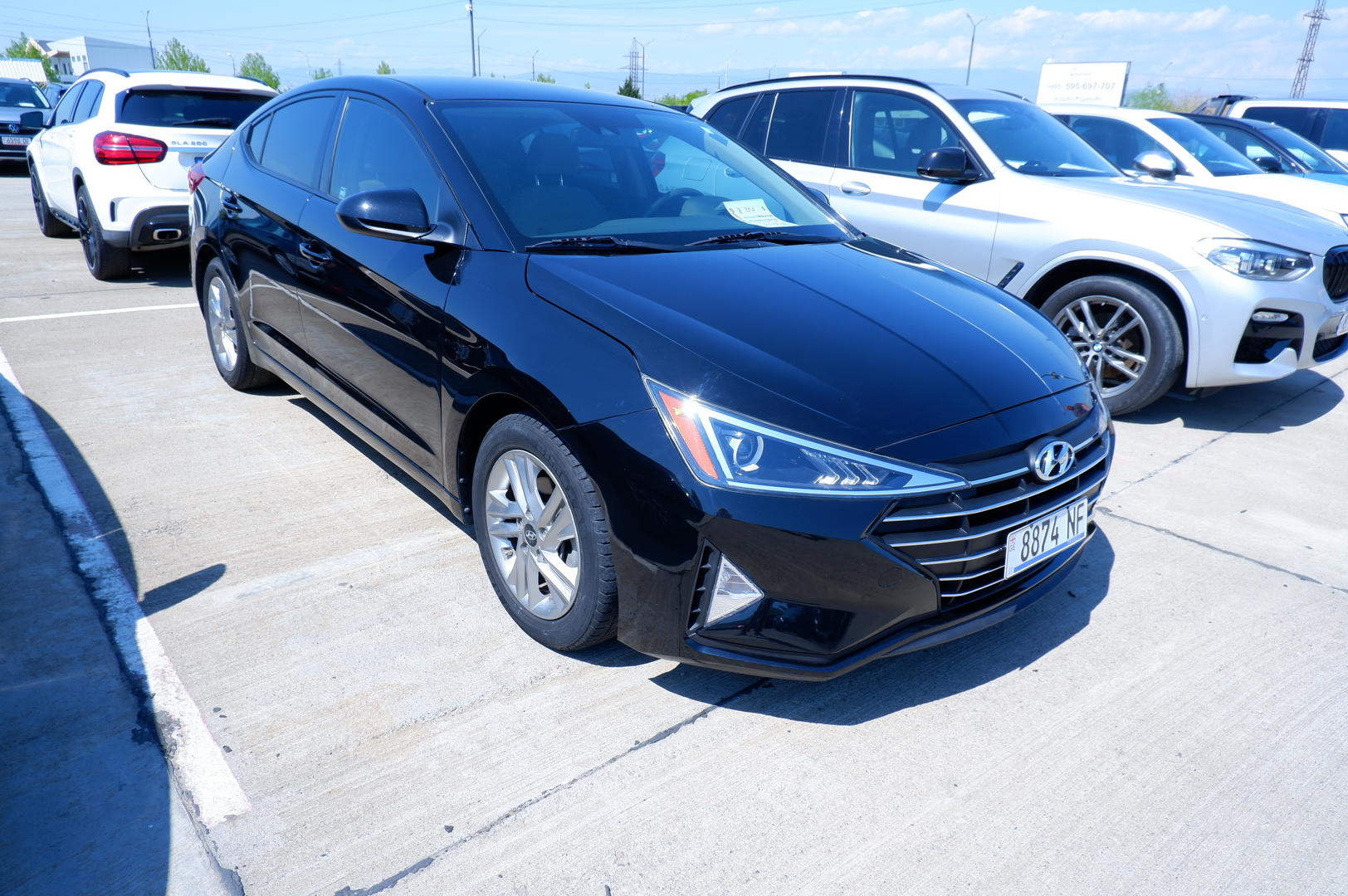 Hyundai Elantra 2019 — photo 2