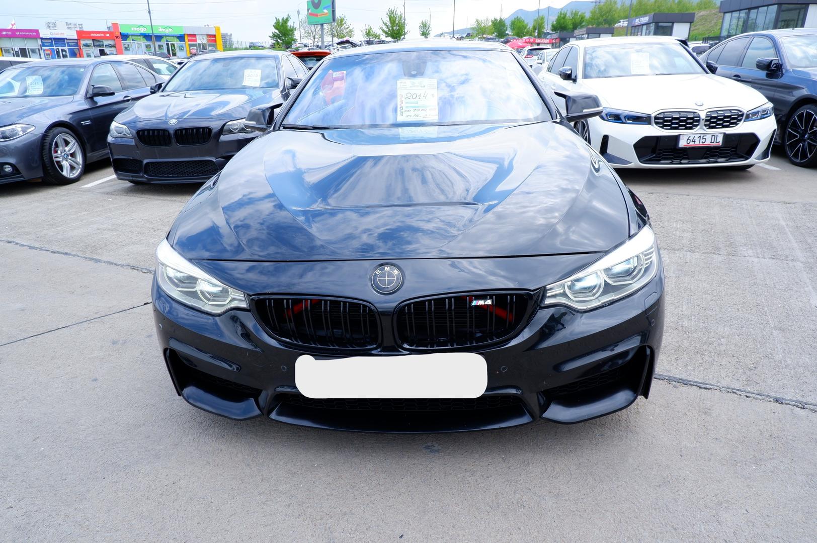BMW M4 2014 — photo 2