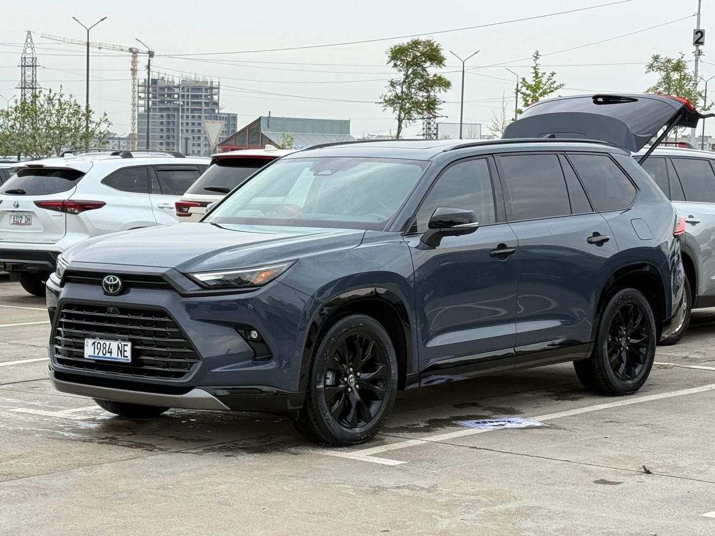 Toyota Grand Highlander 2024 — photo 2