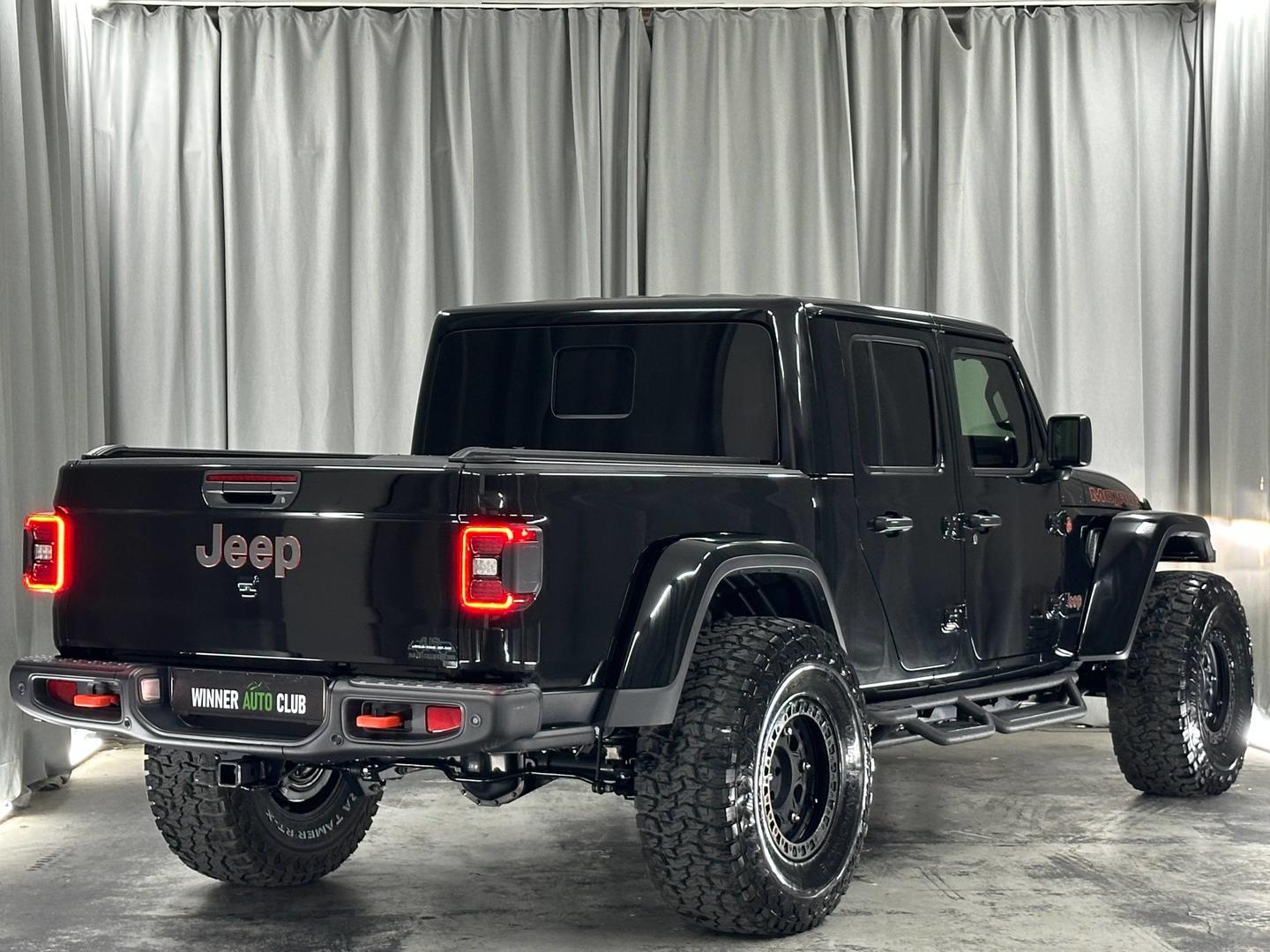 Jeep Gladiator 2025 — photo 2