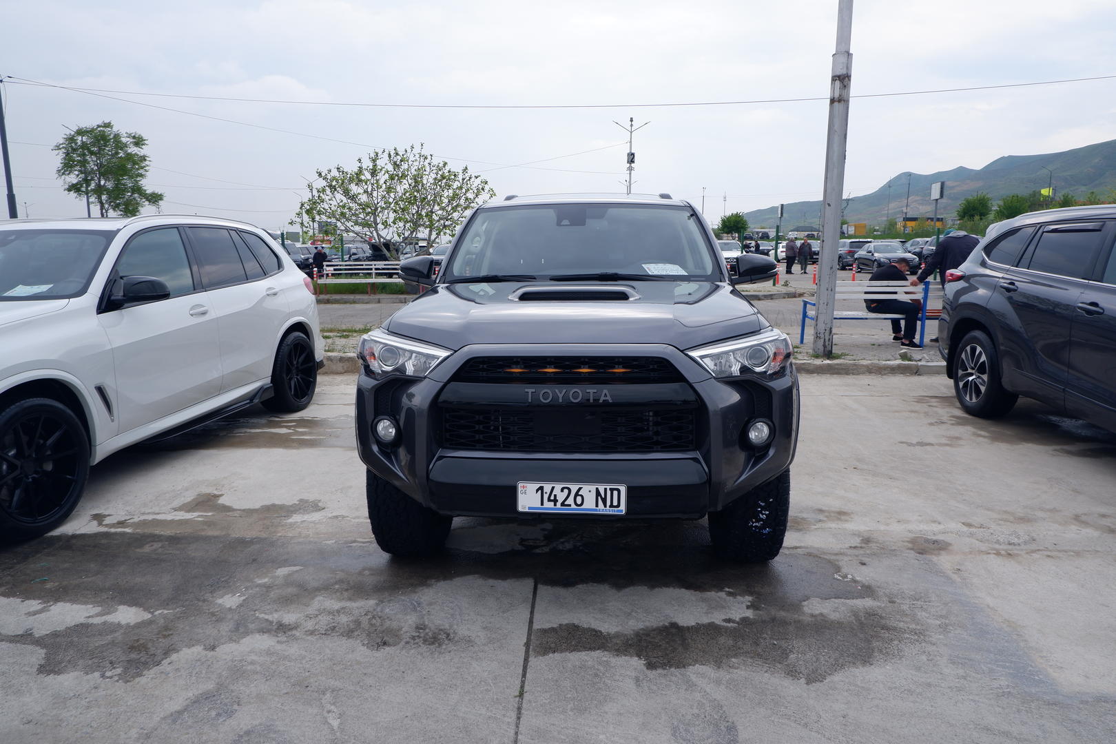 Toyota 4Runner 2020 — photo 2