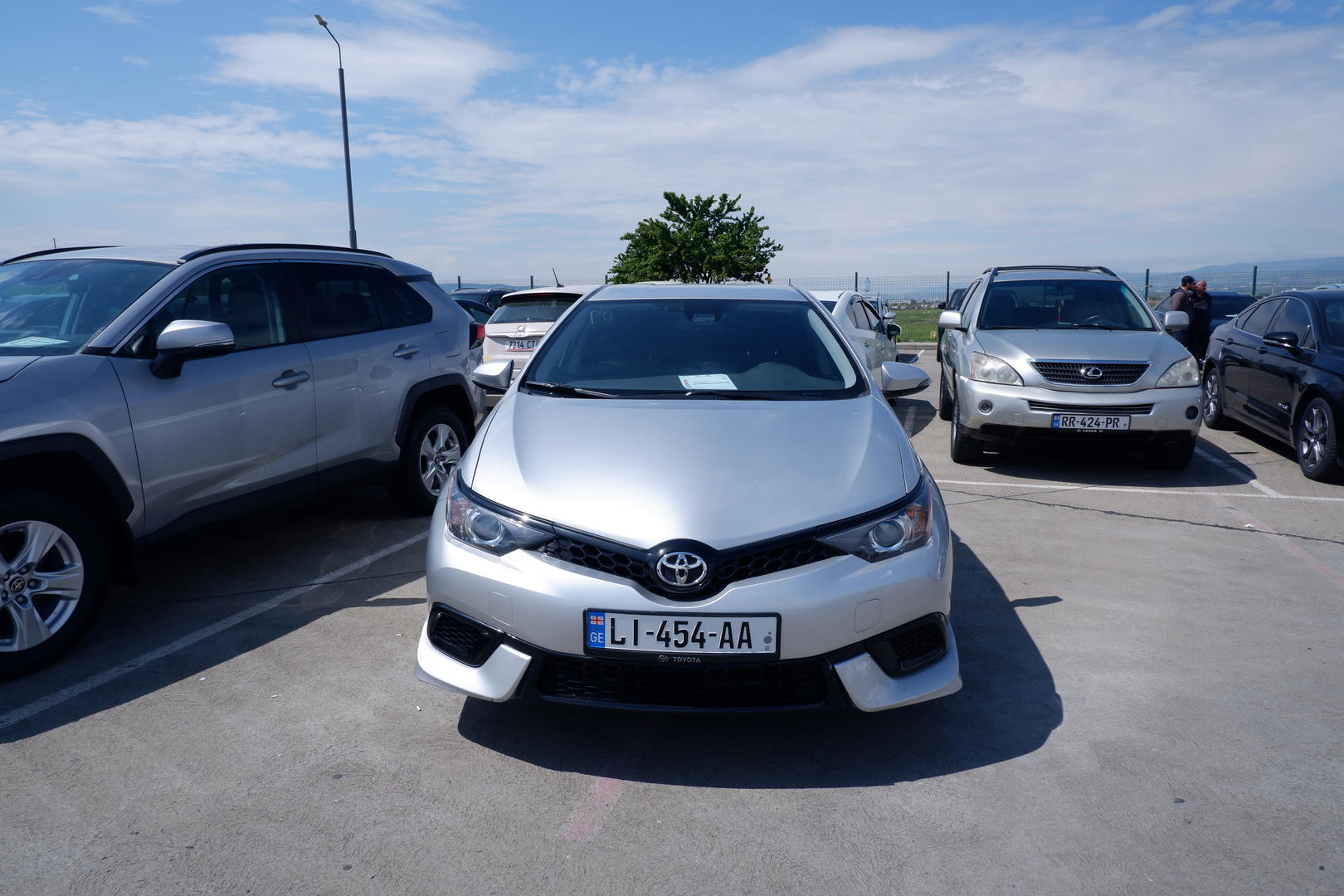 Toyota Corolla 2016 — photo 2