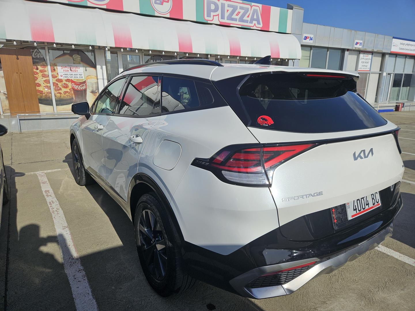 Kia Sportage 2022 — photo 2