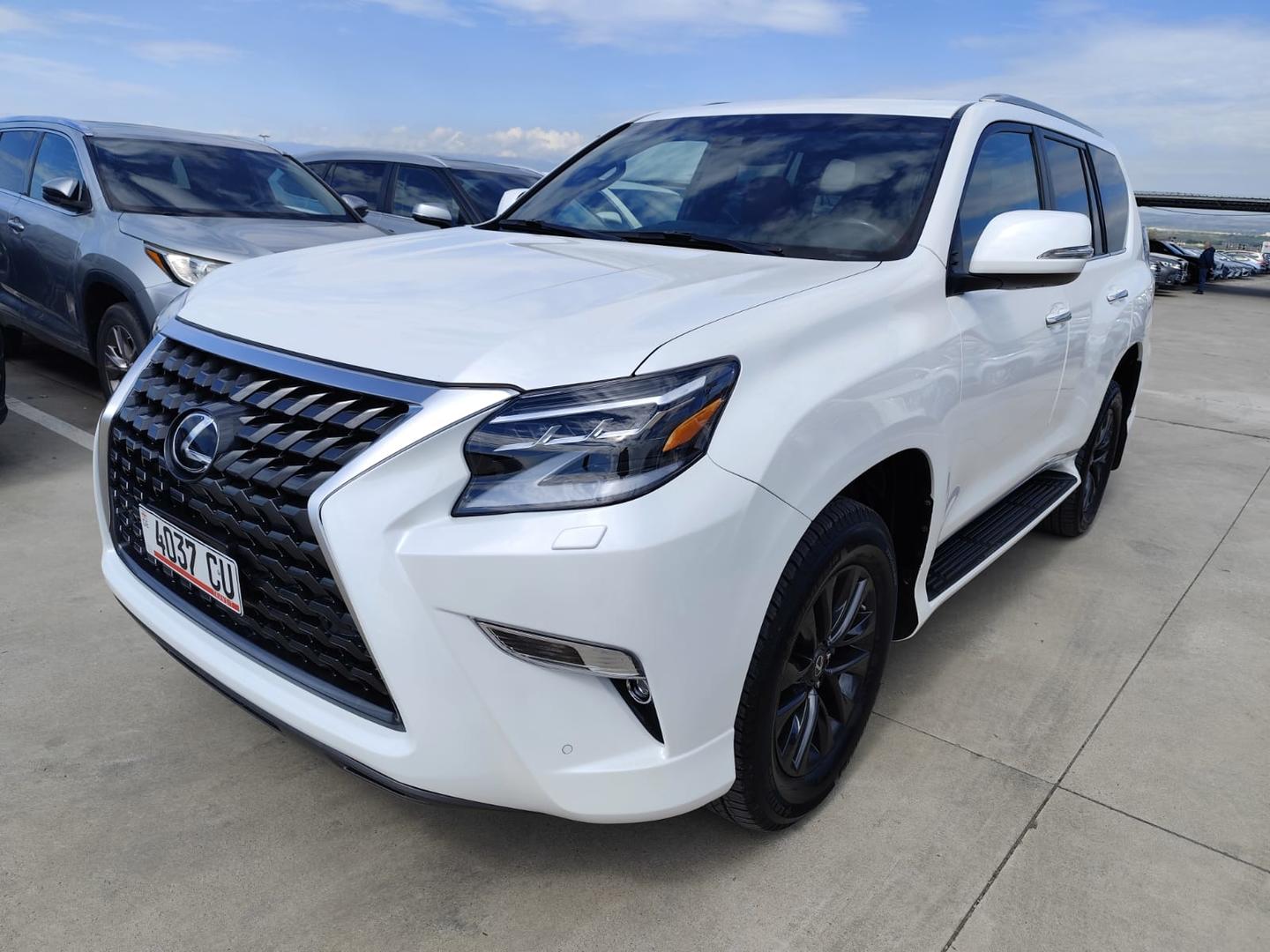 Lexus GX 460 2021 — photo 2