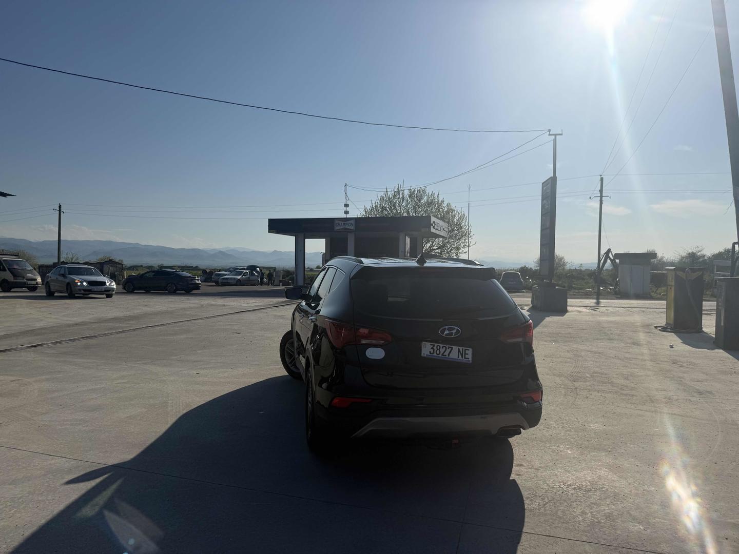 Hyundai Santa Fe 2017 — photo 2
