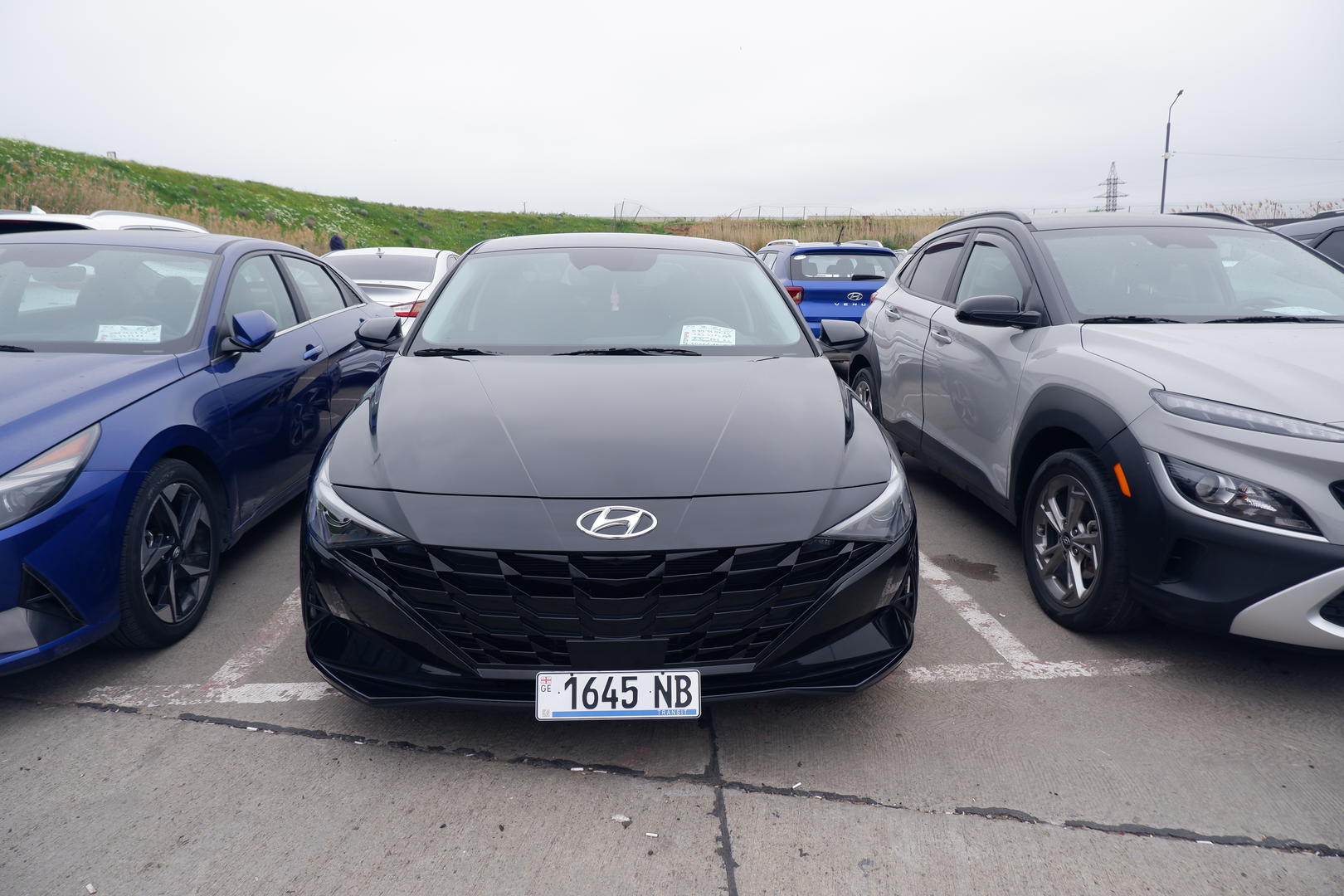 Hyundai Elantra 2022 — photo 2