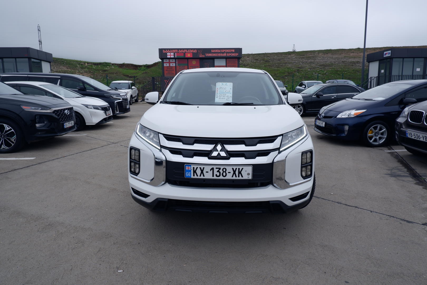 Mitsubishi Outlander Sport 2019 — photo 2