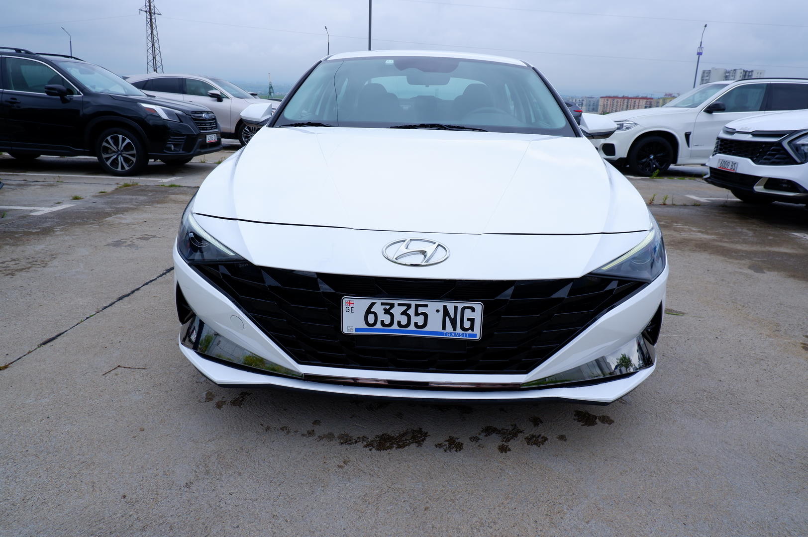 Hyundai Elantra 2021 — photo 2