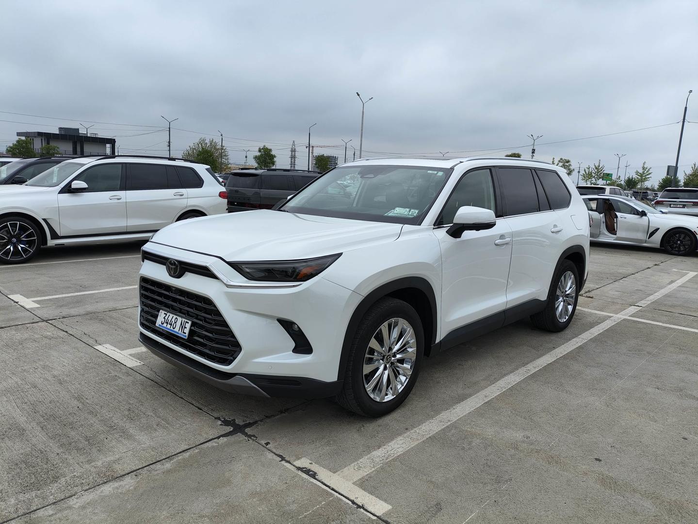 Toyota grand highlander