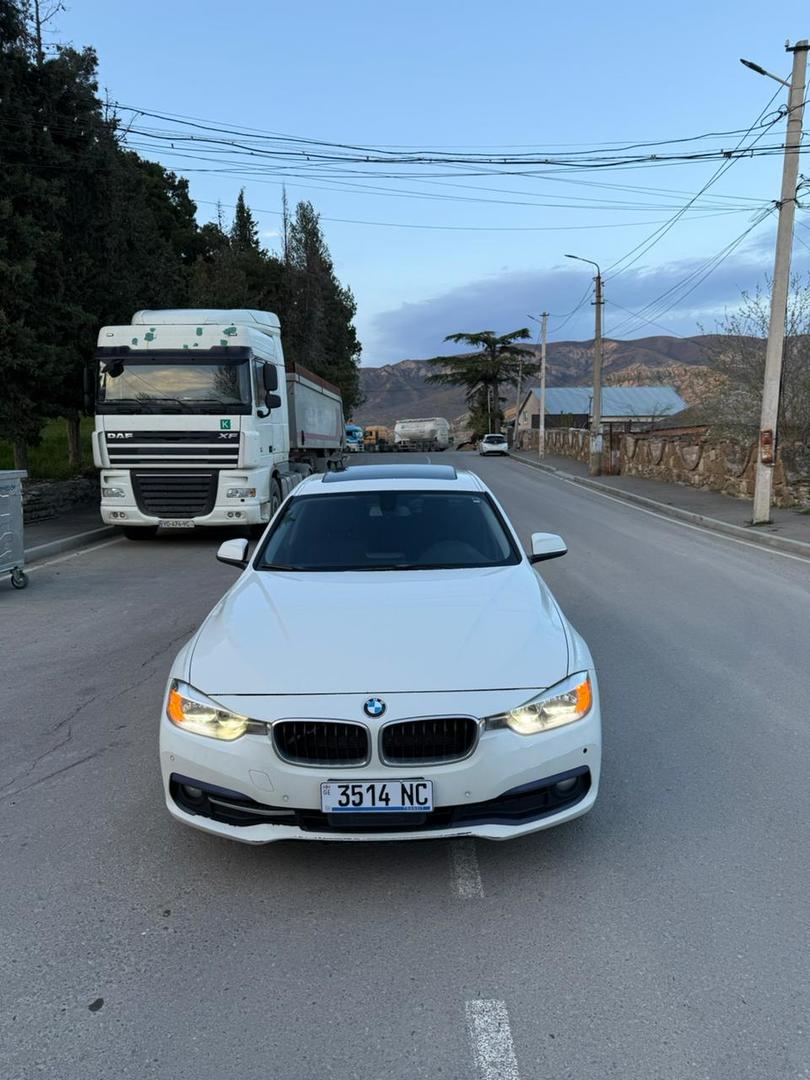 BMW 320