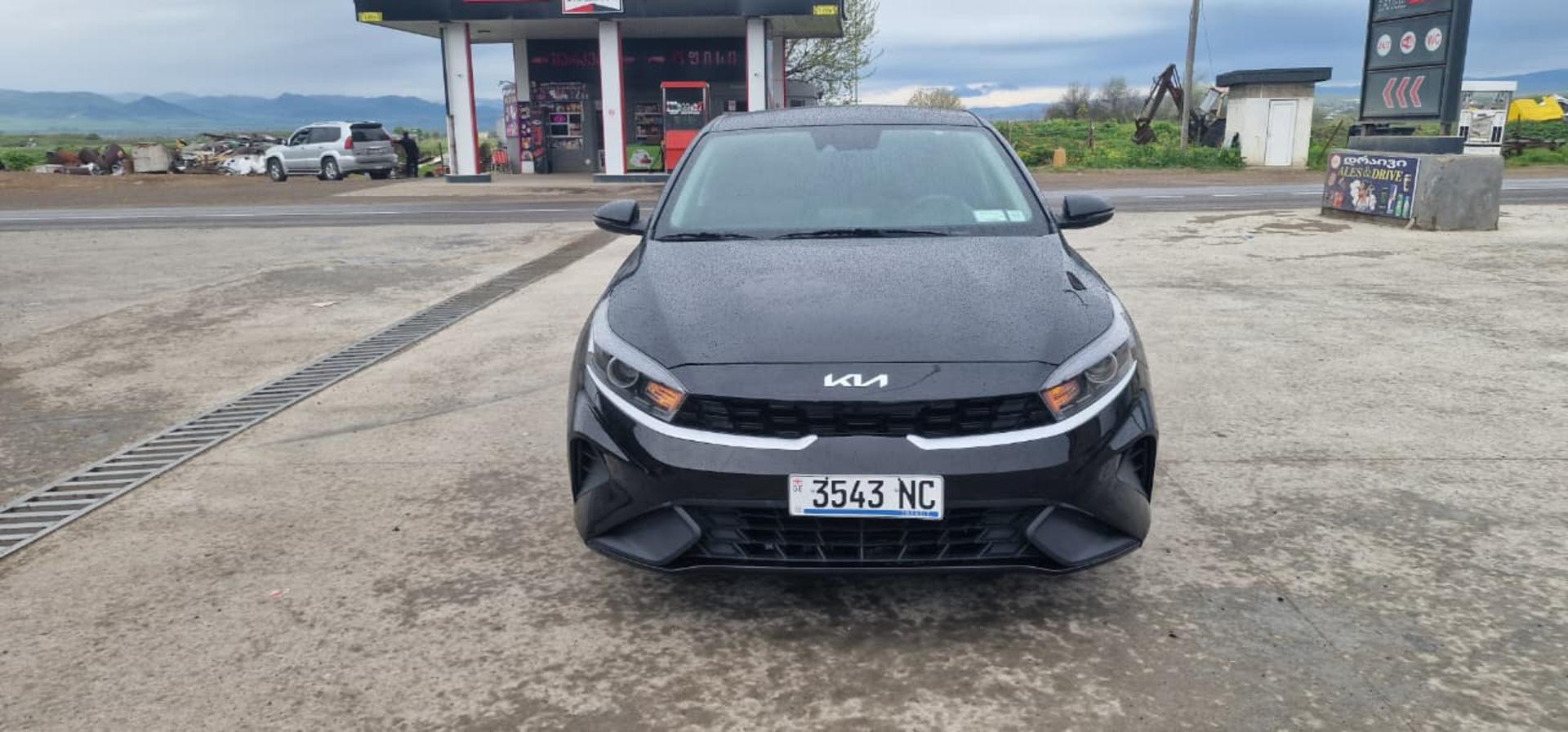 Kia Forte 2022 — photo 2