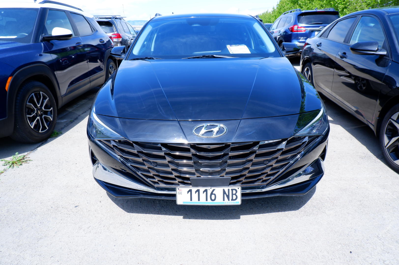 Hyundai Elantra 2023 — photo 2