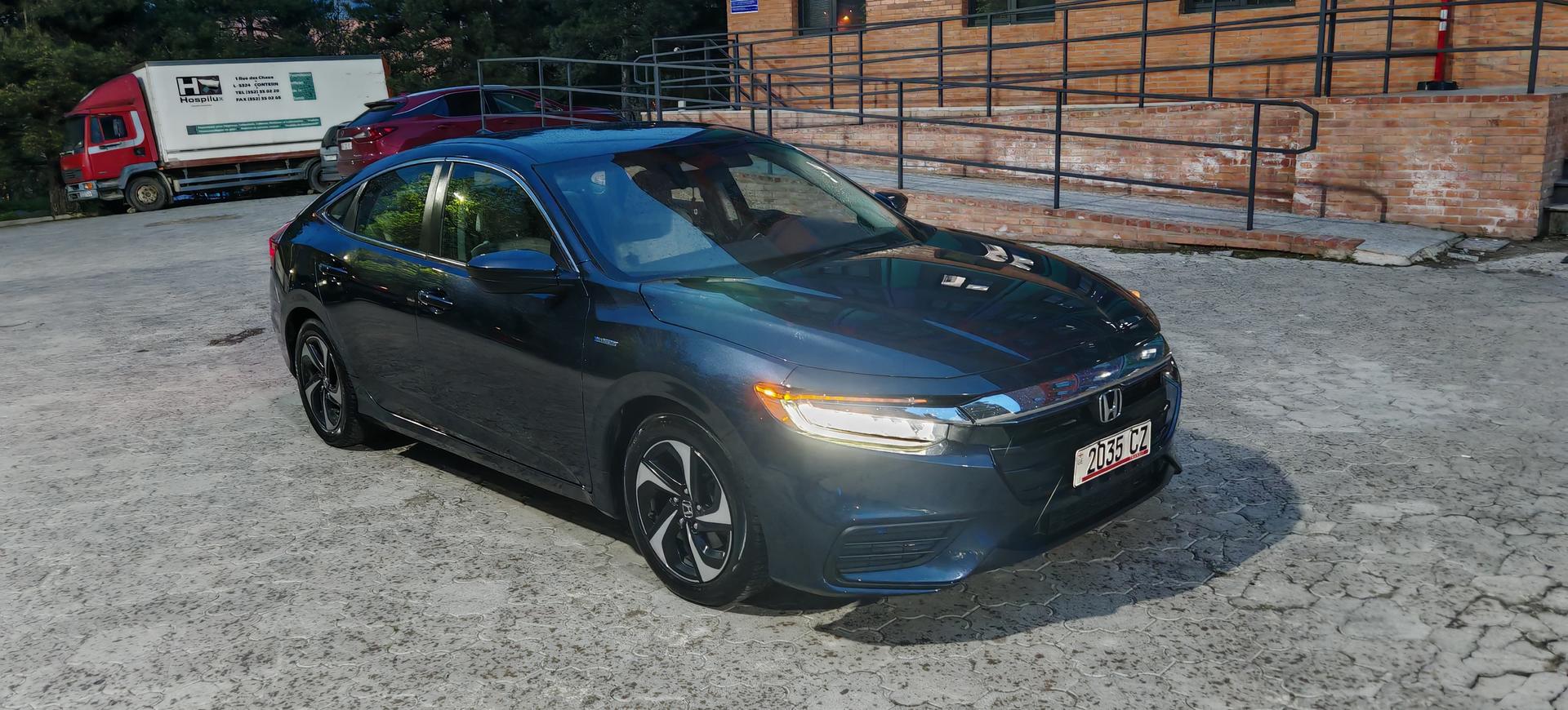 Honda Insight 2021 — photo 2