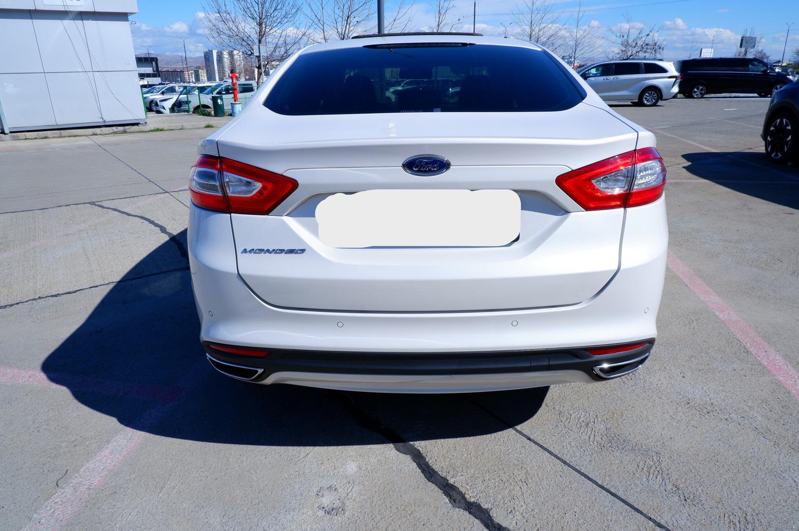Ford Fusion 2015 — photo 2