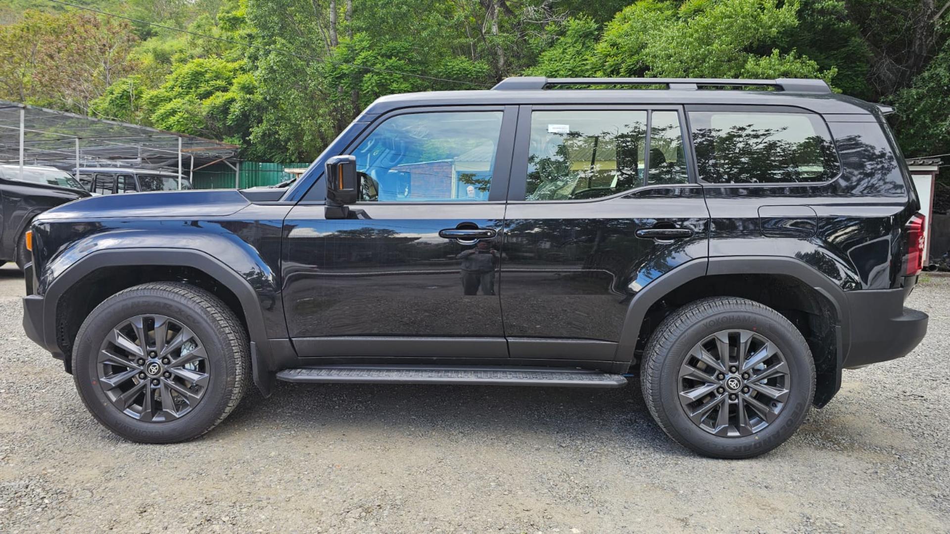 Toyota Land Cruiser Prado 2026 — photo 2
