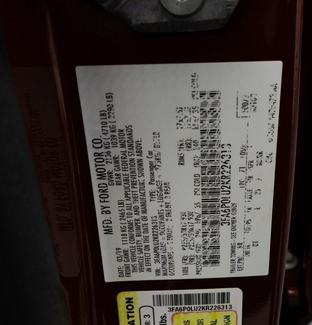 Ford Fusion 2019 — photo 2