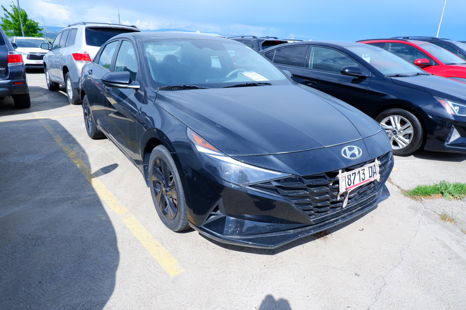 Hyundai Elantra 2021 — photo 2