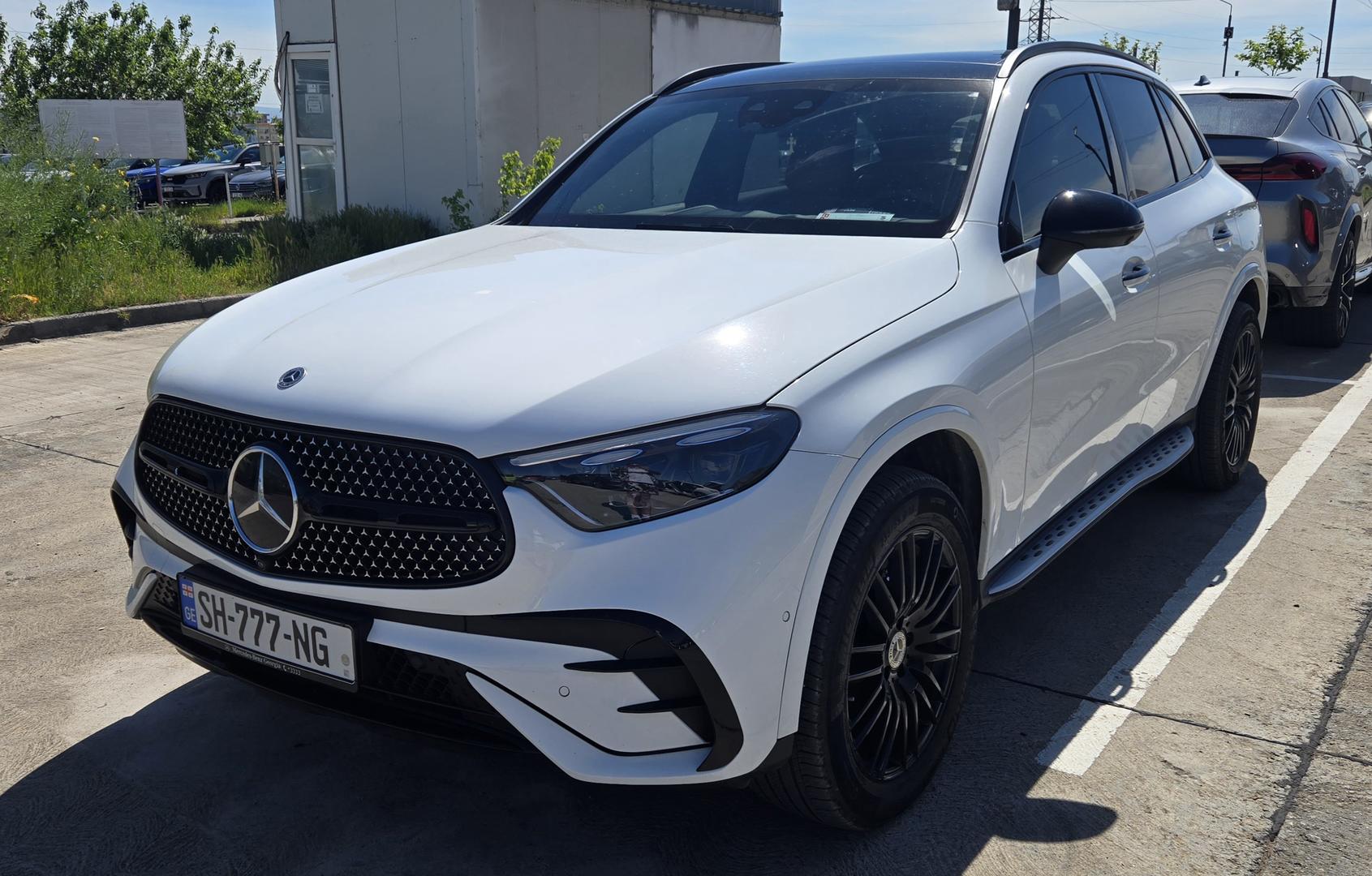 Mercedes-Benz GLC 300 2023 — photo 2