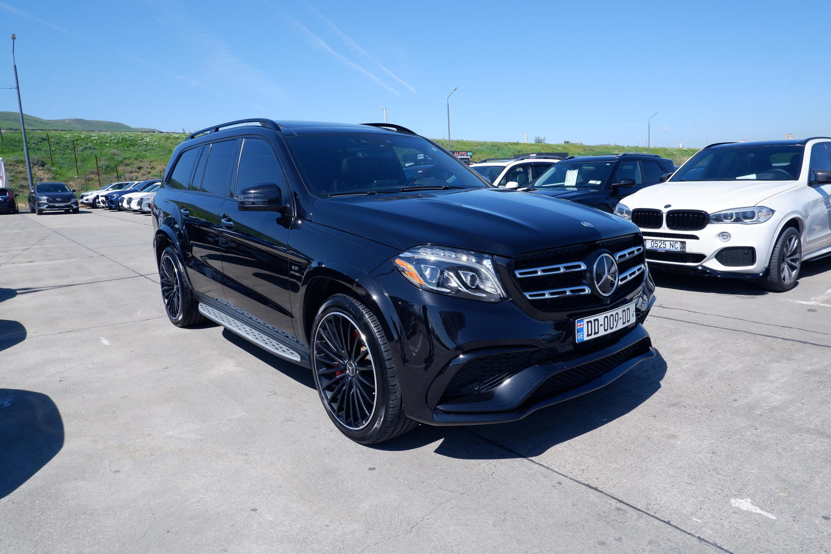 Mercedes-Benz GLS 63 2017 — photo 2