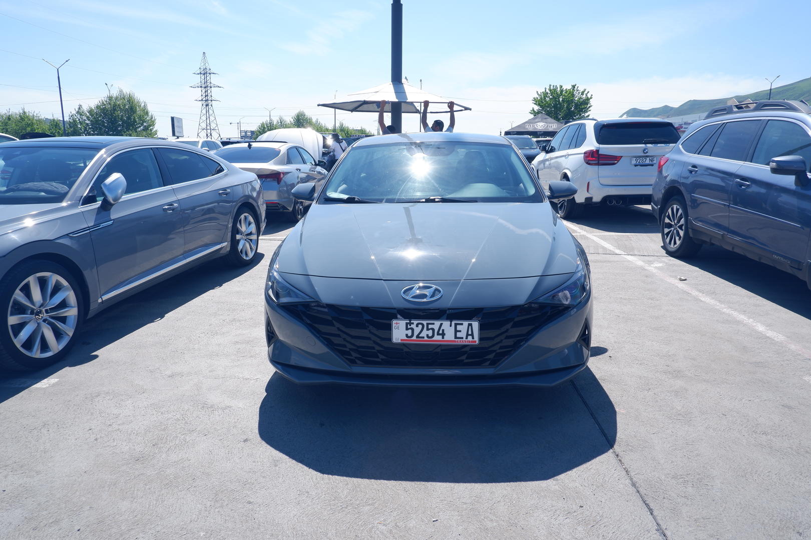Hyundai Elantra 2022 — photo 2
