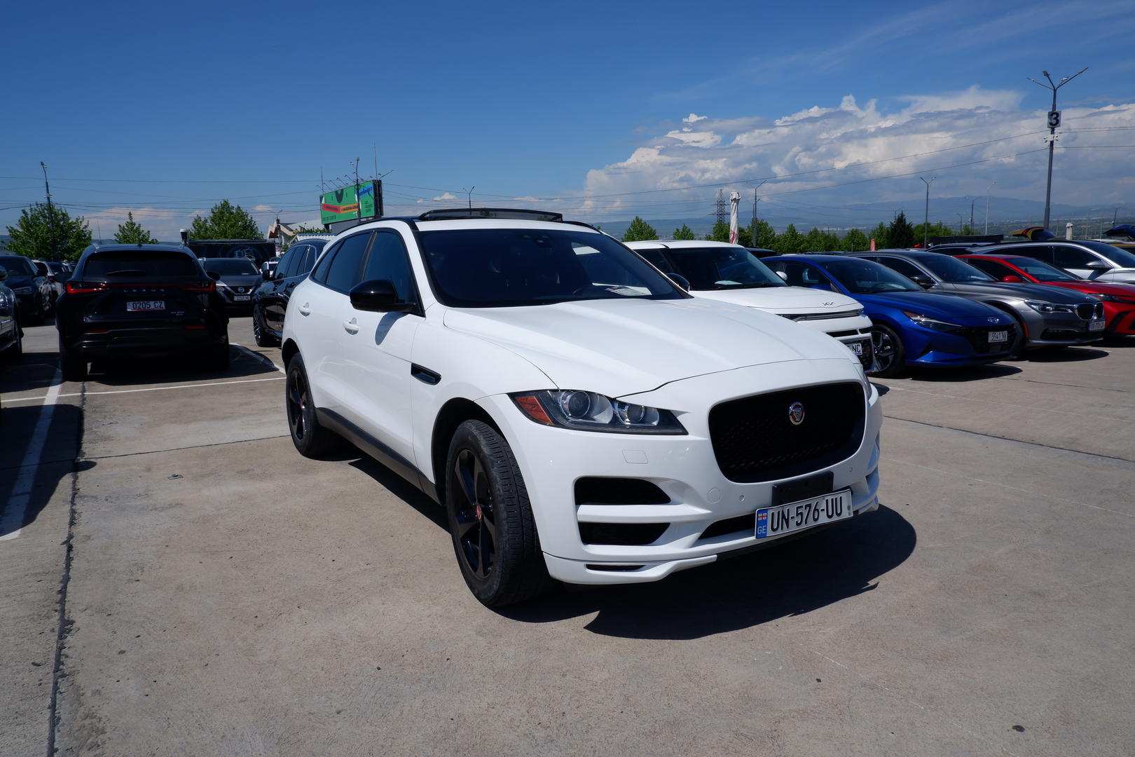 Jaguar F-Pace 2017 — photo 2