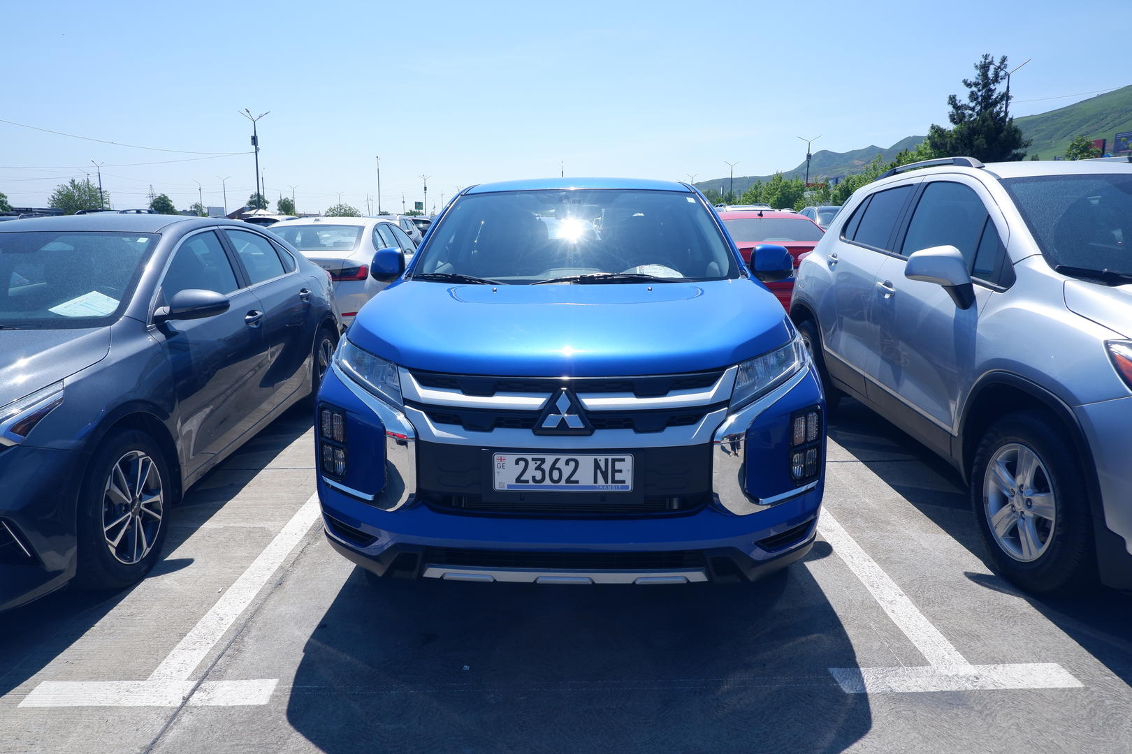 Mitsubishi Outlander Sport 2023 — photo 2