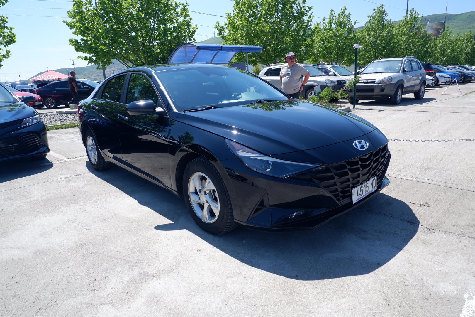 Hyundai Elantra 2023 — photo 2