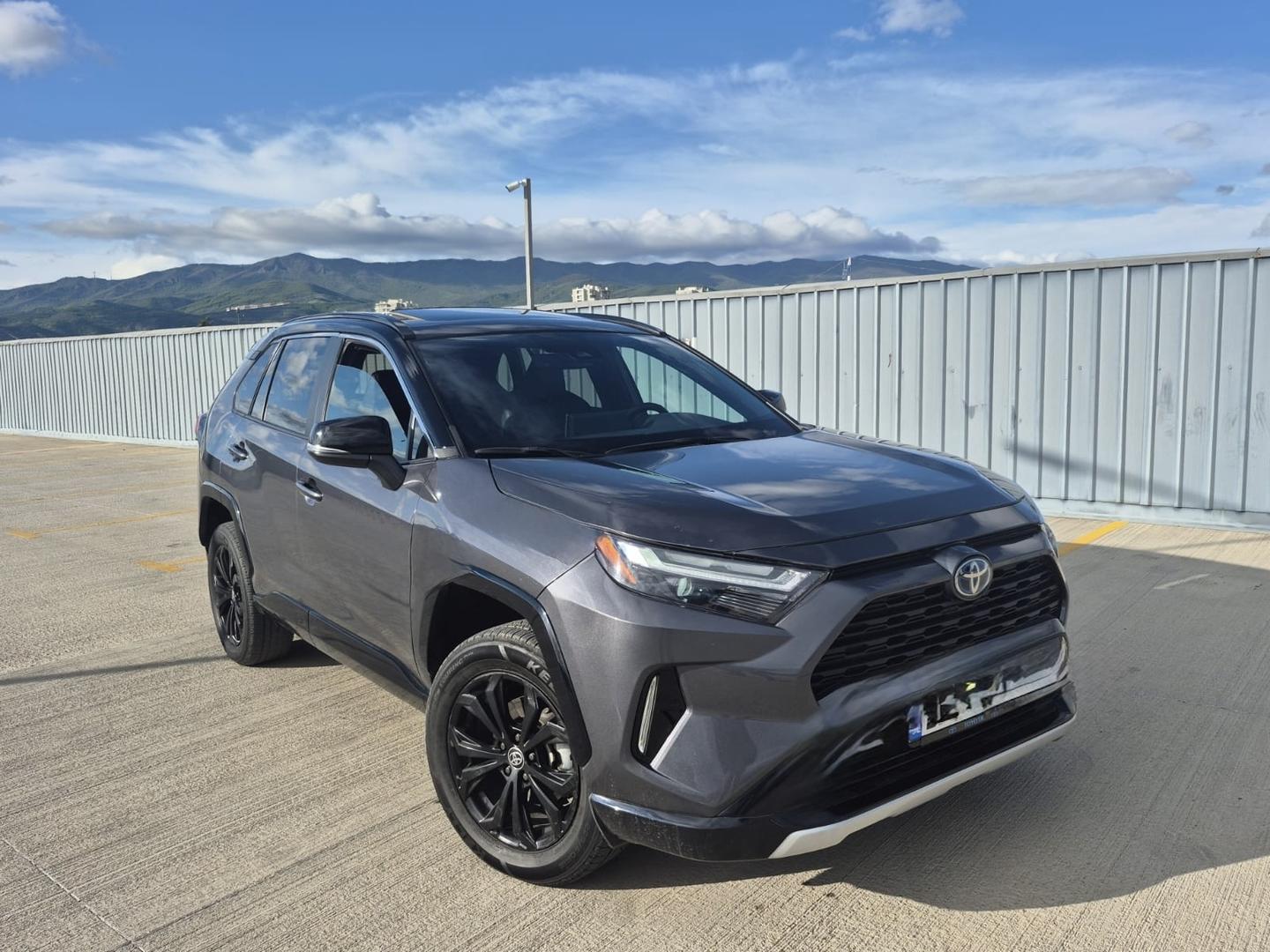 Toyota RAV 4 2022 — photo 2