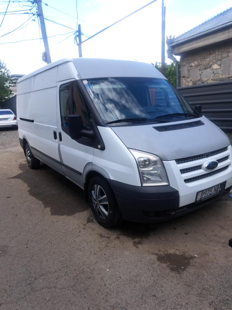 Ford Transit 2012 — photo 2