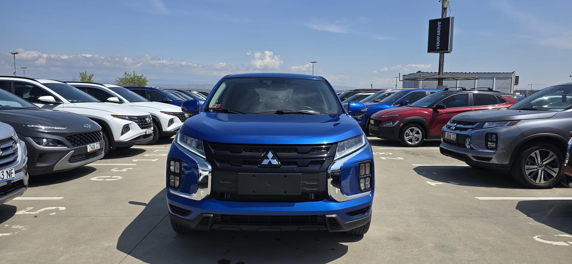 Mitsubishi Outlander Sport 2021 — photo 2
