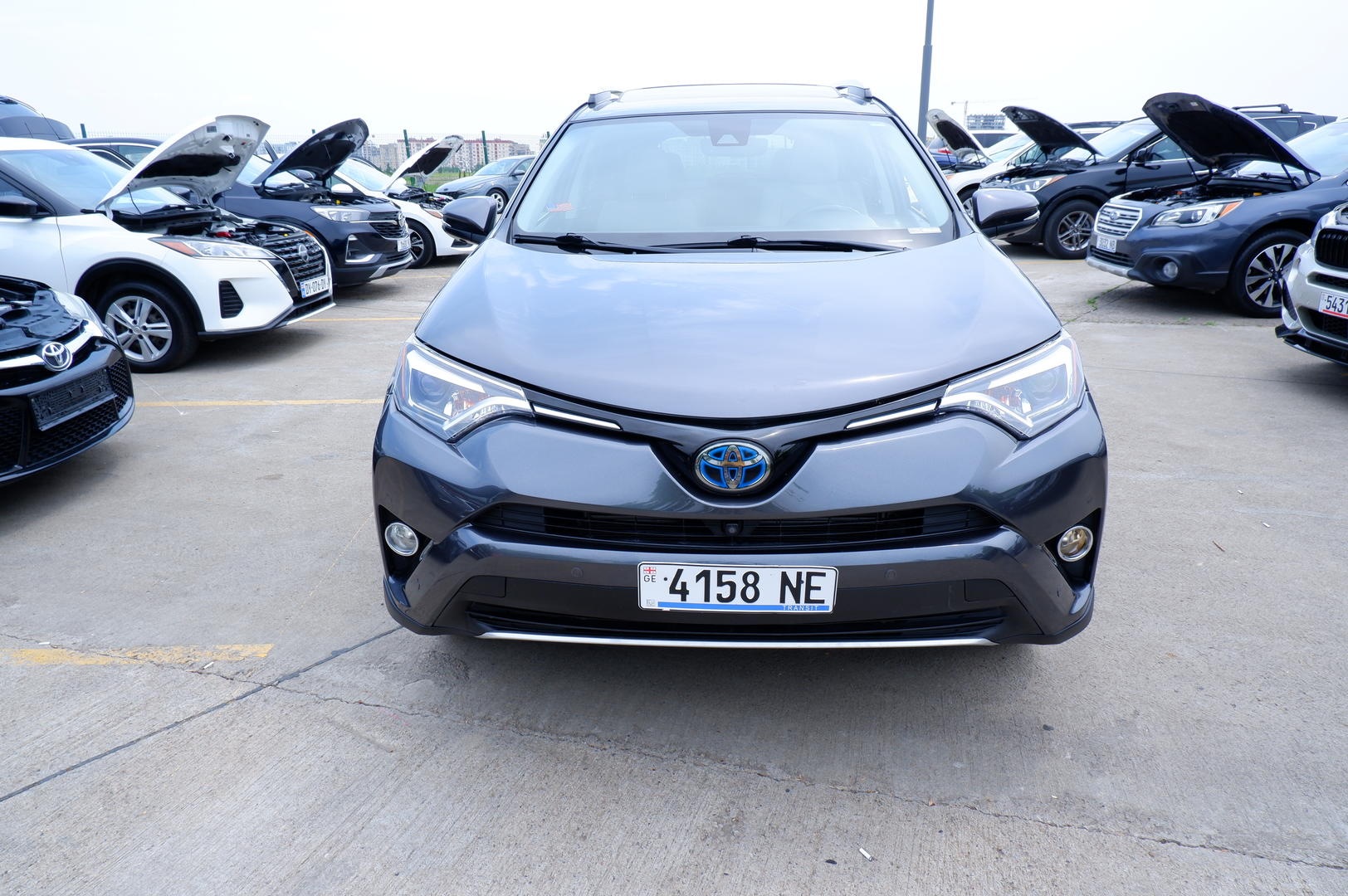 Toyota RAV 4 2016 — photo 2