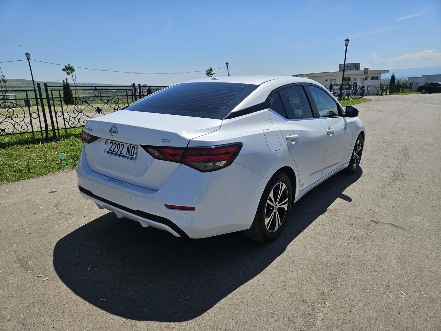 Nissan Sentra 2023 — photo 2