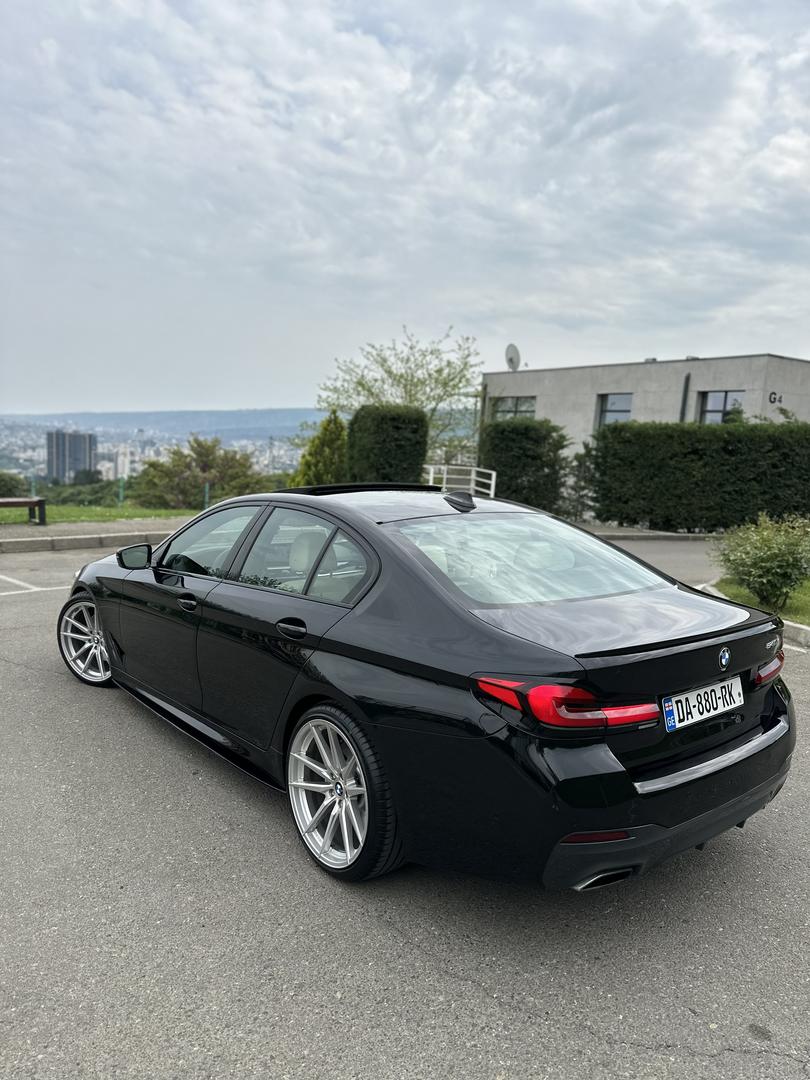 BMW 540 2021 — photo 2