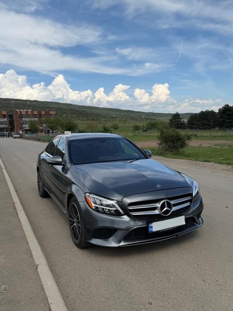 Mercedes-Benz C 300 2020 — photo 2