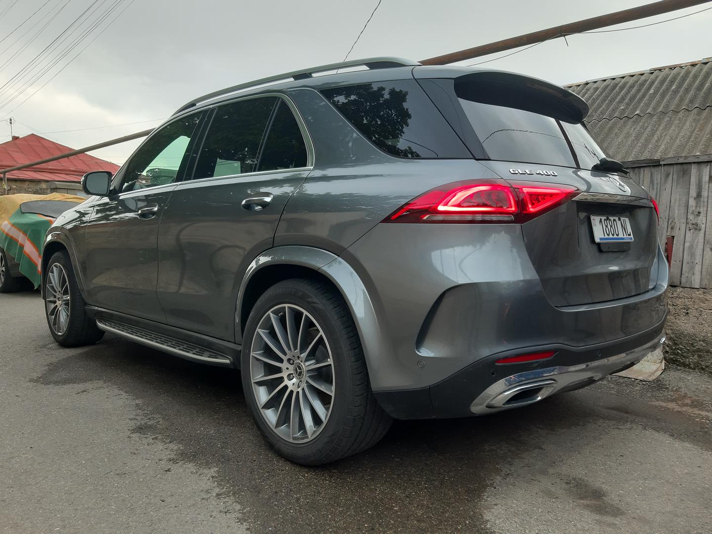 Mercedes-Benz GLE 350 2023 — photo 2