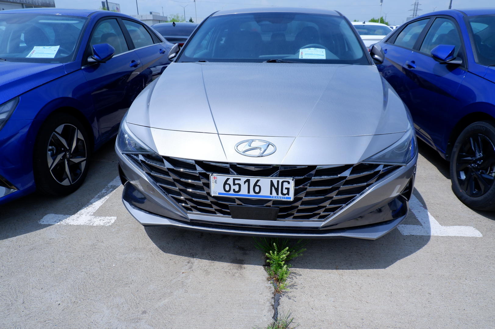 Hyundai Elantra 2021 — photo 2